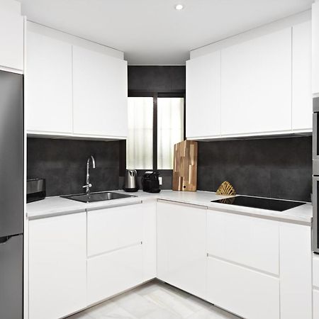 Two Bedroom Apartment In Puerto Banus With Terrace Marbella Eksteriør billede