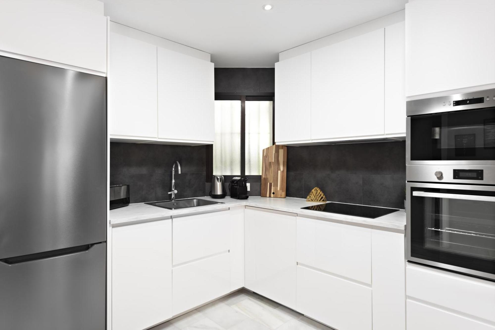Two Bedroom Apartment In Puerto Banus With Terrace Marbella Eksteriør billede